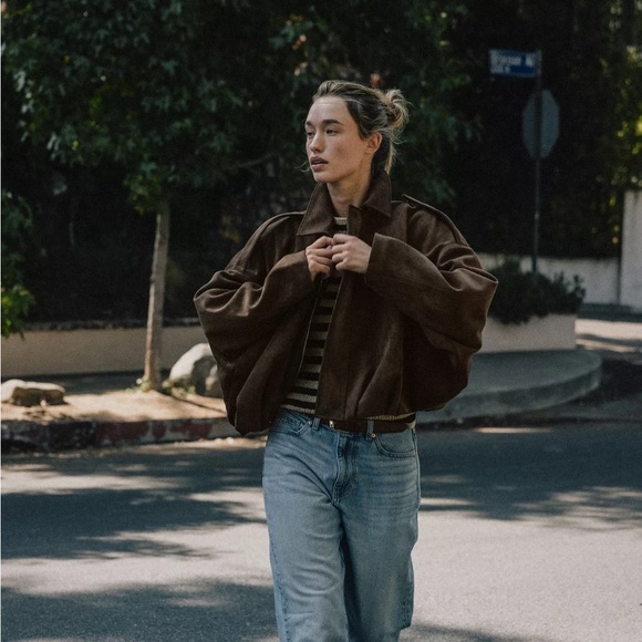 🦋 ZARA VIRAL 🦋  BLOGGERS FAVORITE 🦋 NWT ZARA FAUX SUEDE BOMBER JACKET - Picture 2 of 12